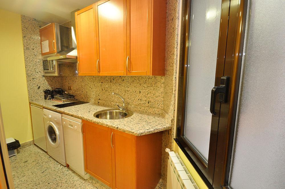 Apartamentos Toro 33 ซาลามังกา ภายนอก รูปภาพ