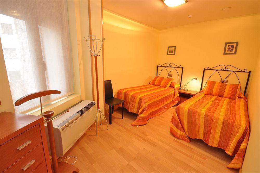 Apartamentos Toro 33 ซาลามังกา ภายนอก รูปภาพ