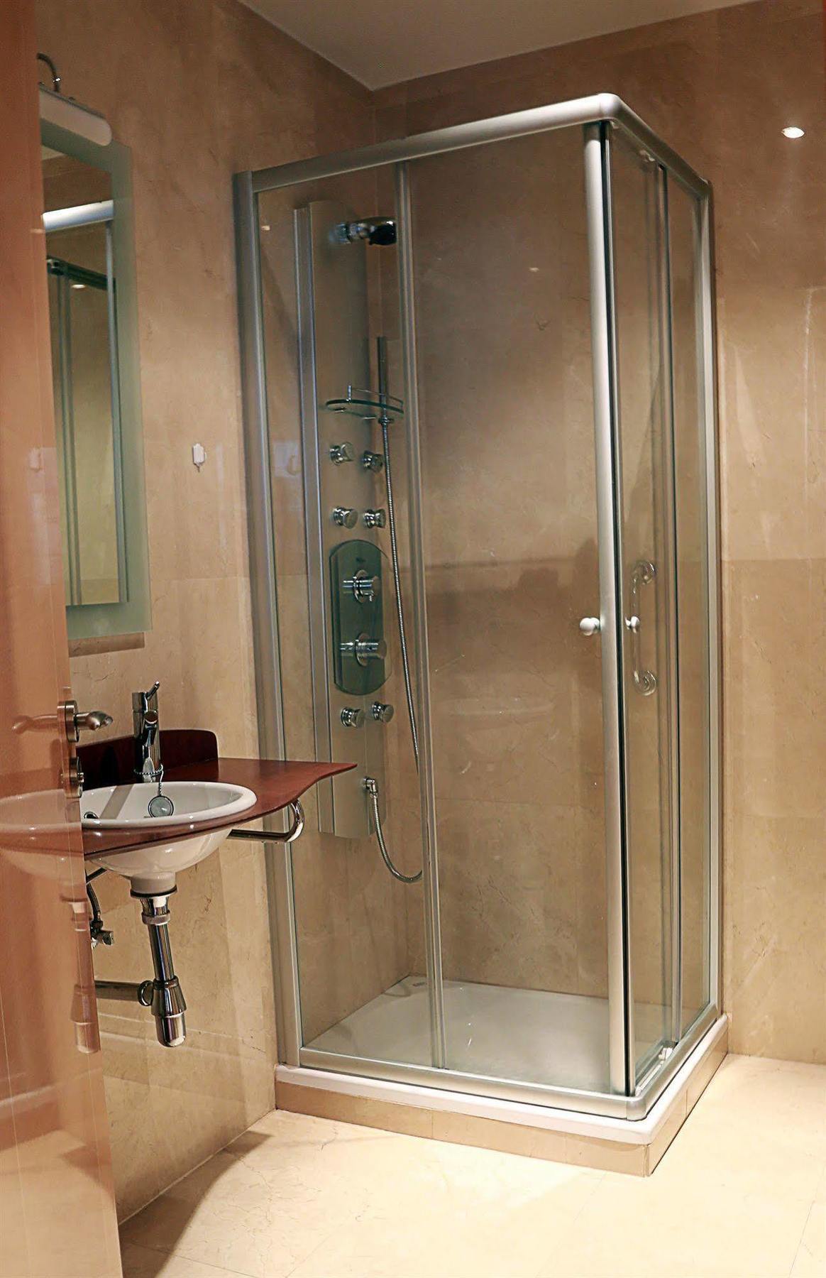 Apartamentos Toro 33 ซาลามังกา ภายนอก รูปภาพ
