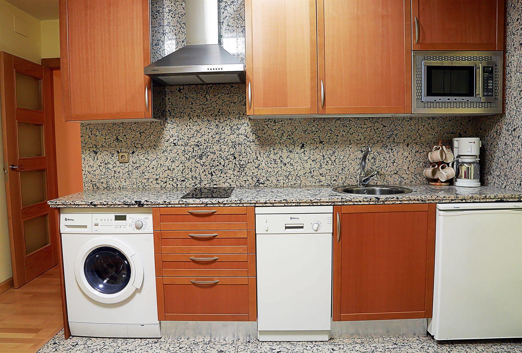 Apartamentos Toro 33 ซาลามังกา ภายนอก รูปภาพ